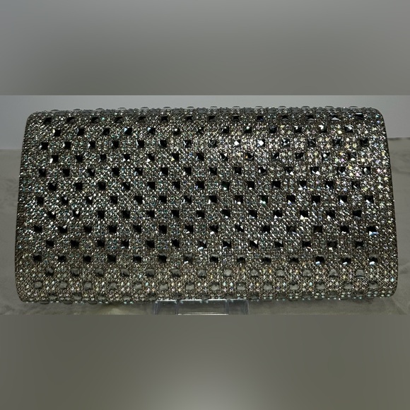 D'Margeaux New York embellished clutch handbag with a removable chain strap - Picture 4 of 7